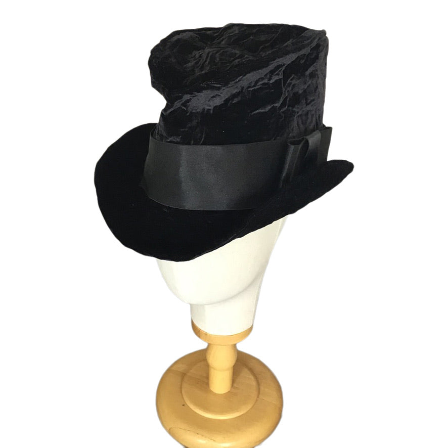Morphy black velvet top hat - 22"