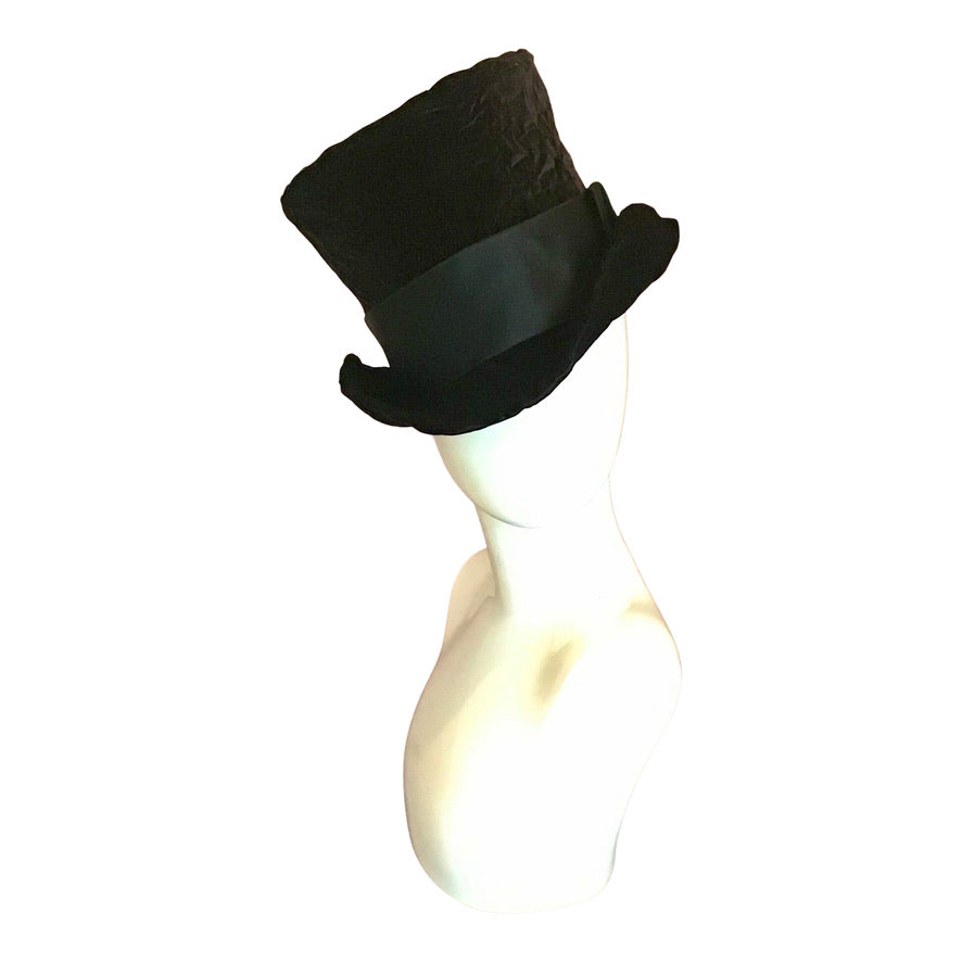 Morphy black velvet top hat - 22"