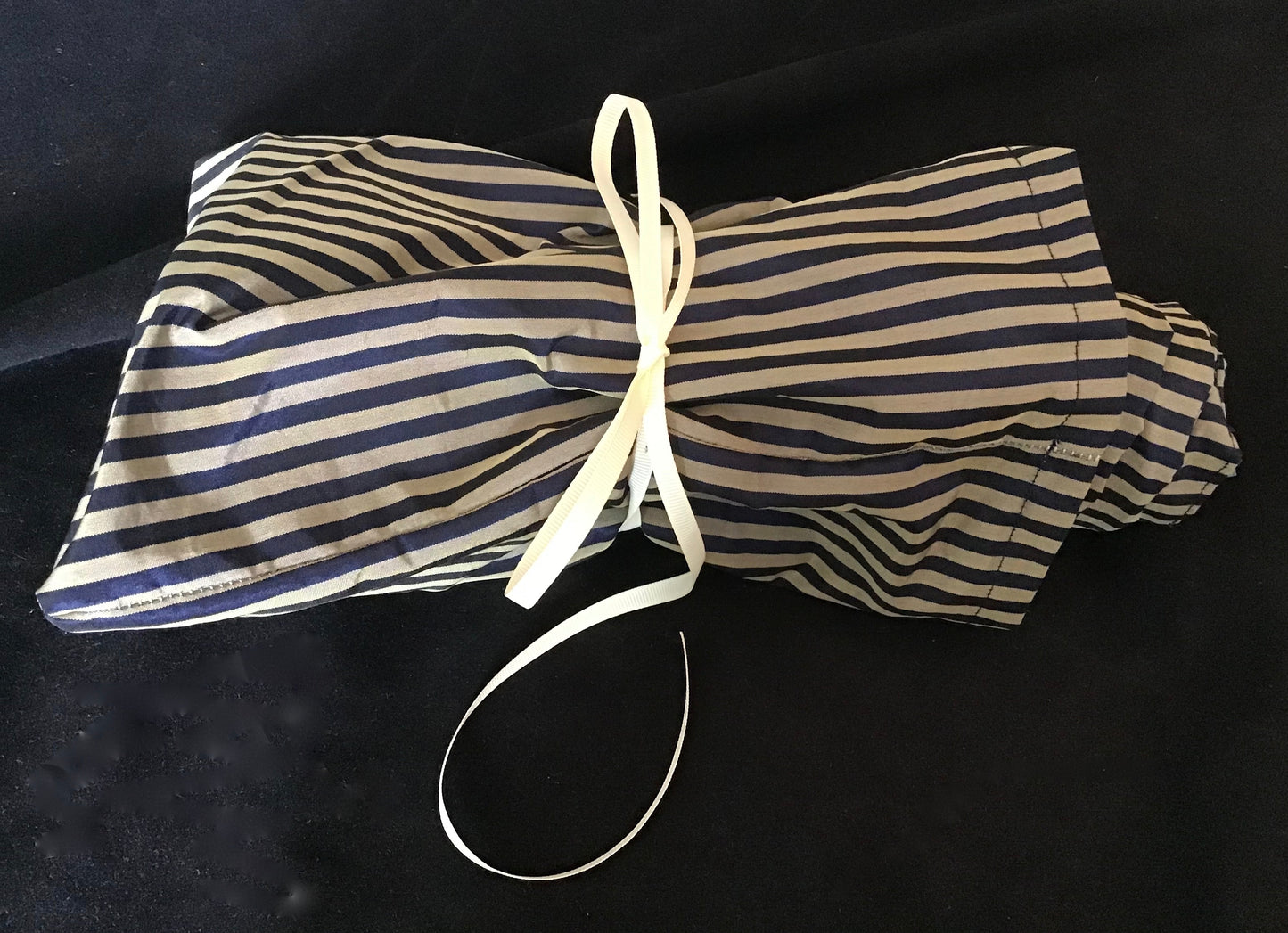 Original Twisturban® in tan/ navy poly stripe